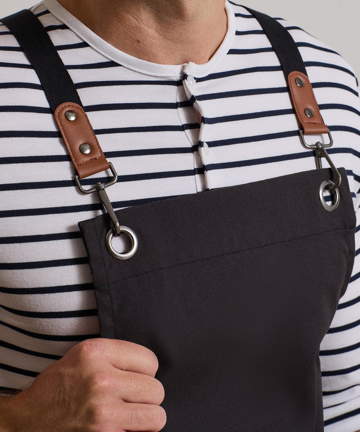 PR182 Clip ‘n’ Clasp cross-back bib apron